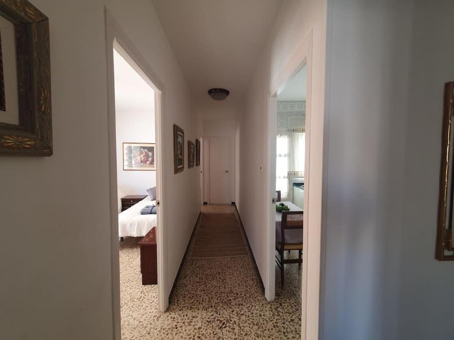 La Casa De Pernilla Awesome Apartment, Near In Centre Of Town Apartment